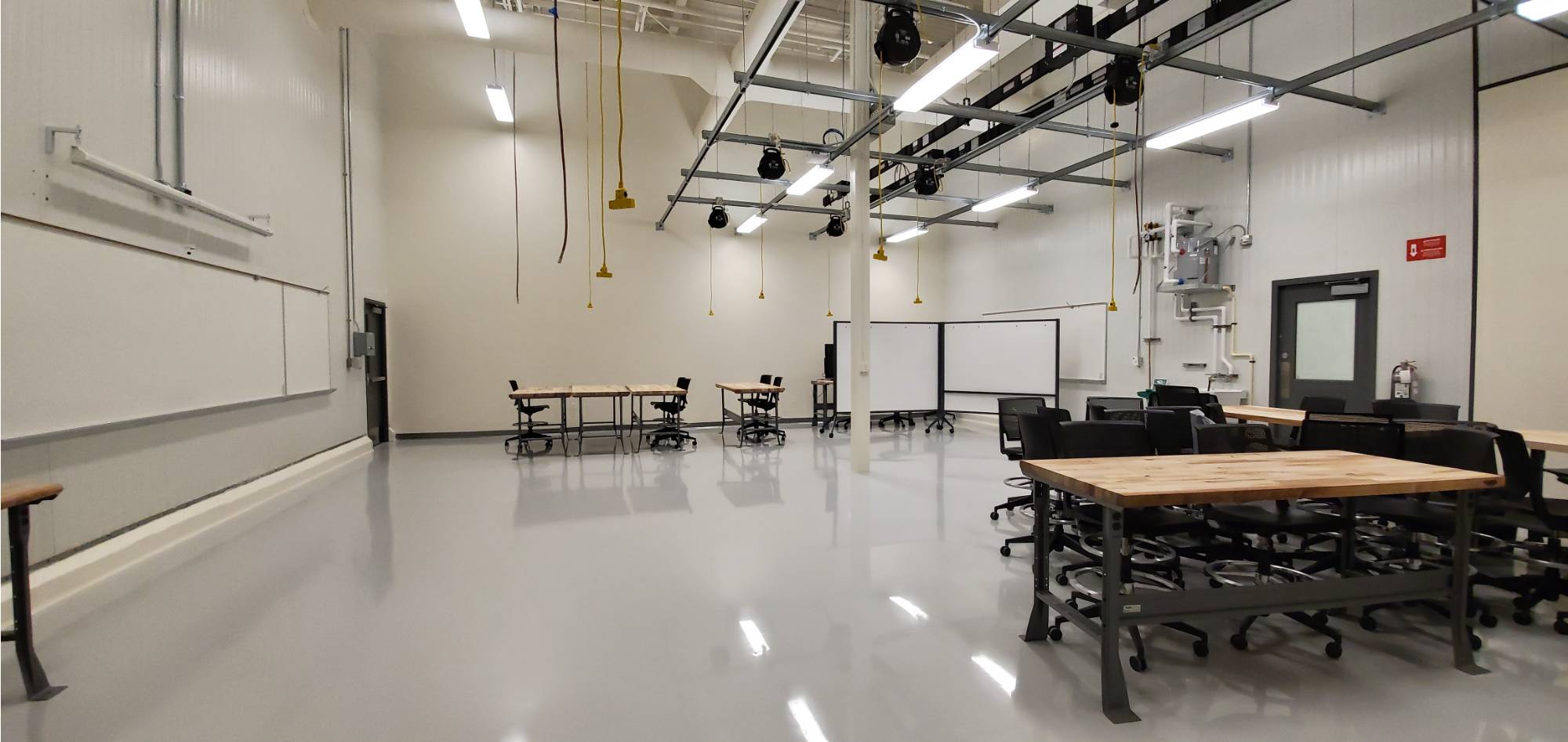 open view of the graduate project lab